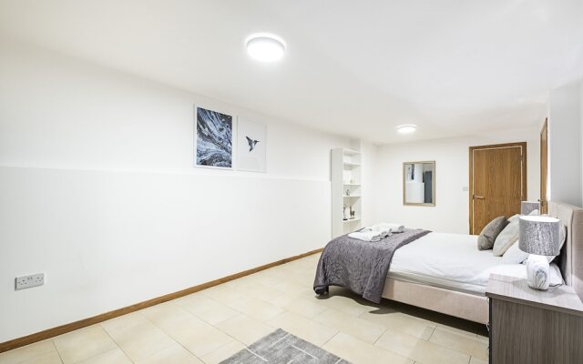 Laystall Apartment by Flexystays