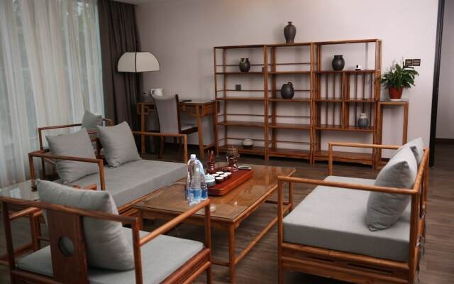 Yuan Se Ya Ju Hotel