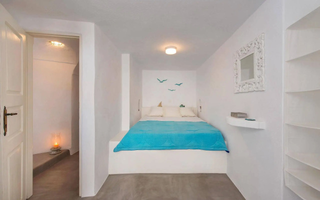 White Cave Private Villa