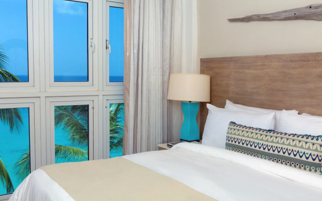 Waves Hotel & Spa by Elegant Hotels - All Inclusive