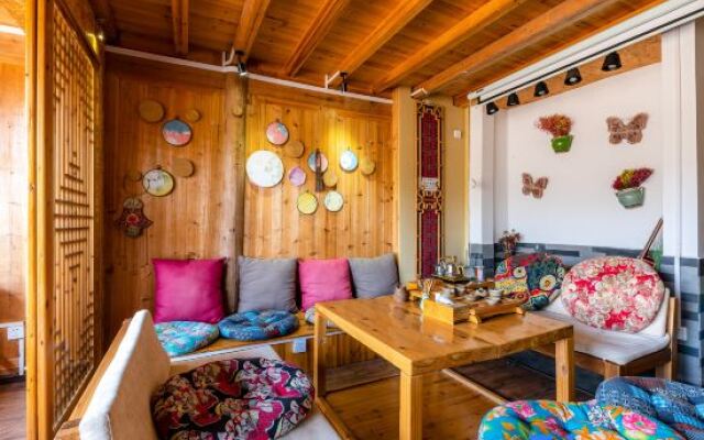 VG Sky Land Holiday Garden panoramic beauty