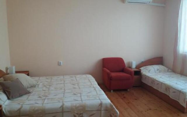 Minchevi Guest House