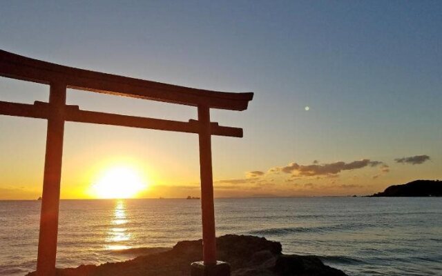 Shirahama Pension Hyakumanbon No Bara
