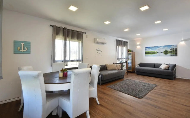 Suite Golan