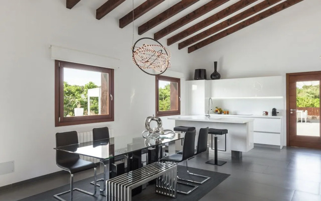 Villa in Muro With Pool and Tramontana Views