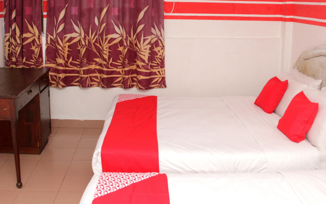 Super OYO 1173 Mandyrin Hotel
