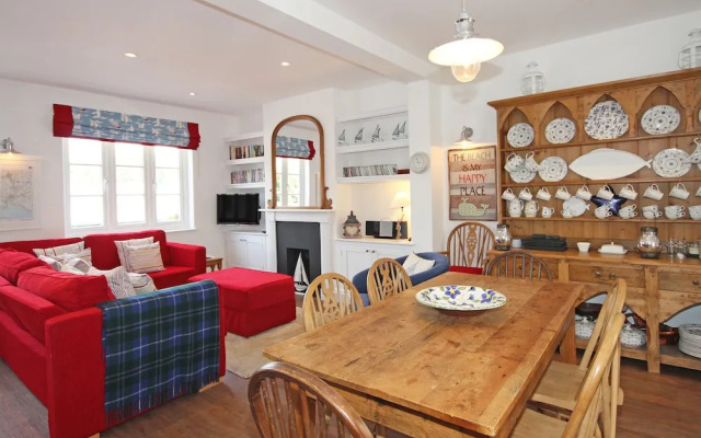 Dory Cottage