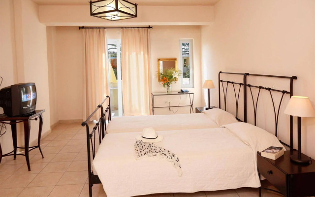 Lambrinos Suites