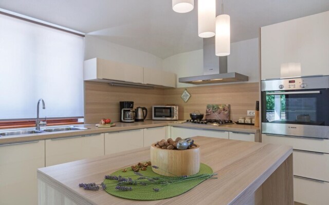 Awesome Home in Galizana With Wifi and 3 Bedrooms