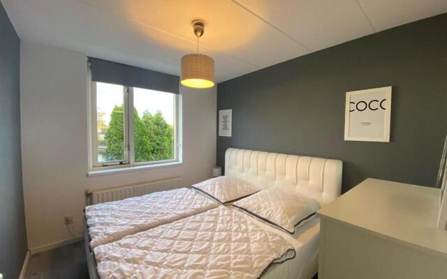 Ferienhaus am Wasser Lemmer 208