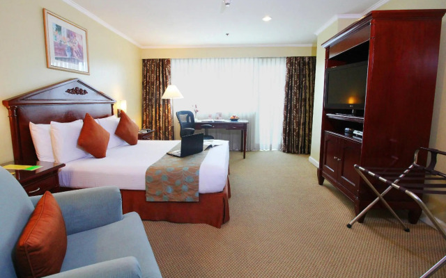 Best Western Oxford Suites Makati