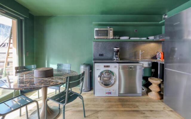 AMAZING LUXURY FLAT FOOT OF THE PISTE LUC AlPHAND 80M2