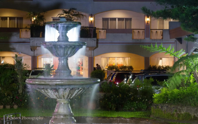 Tagaytay Country Hotel