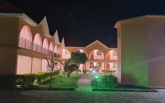 Hotel Alice Lira