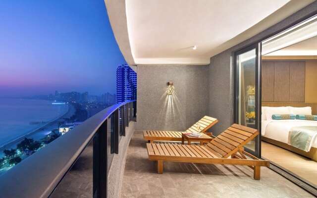 Wyndham Grand Plaza Royale Shuangyue Bay