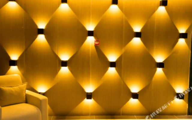 H Hotel (Xining Central Plaza)