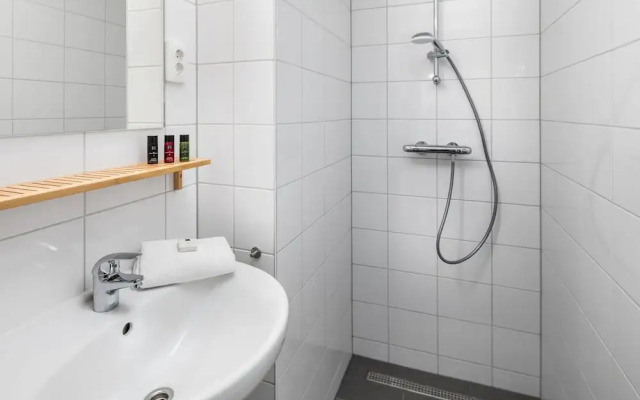 Water Lodge in Schaijk by the Waterside