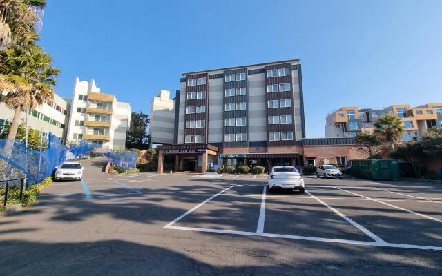 Aewol Beach Hotel Jeju