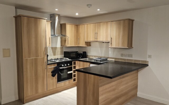 Impeccable 2-bed House in Basildon