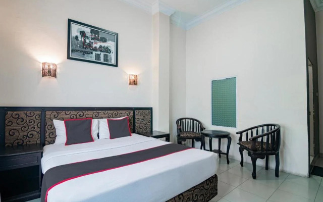 Collection O Senapelan Near Rsud Petala Bumi Formerly De Town Hotel