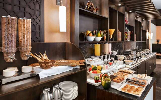 Ramada Encore by Wyndham Statue of Unity