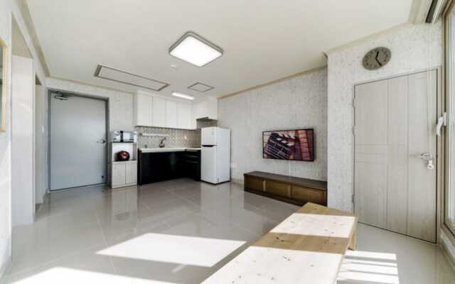 Busan Osiria Pension