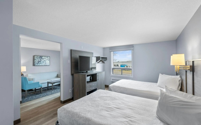 Emerald Hotel & Suites