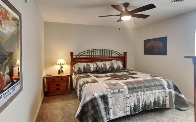 Whispering Pines Condos by VTrips