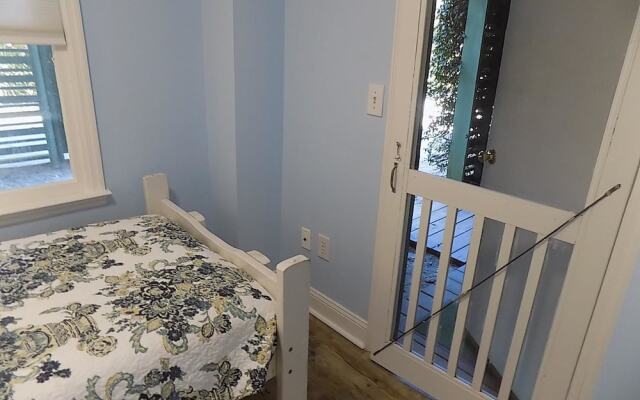 Lindsay House - 6 Br Home