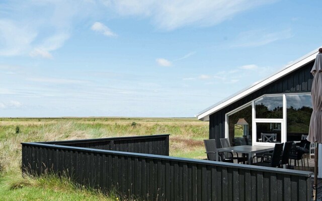 Spacious Holiday Home in Rømø Amidst Nature