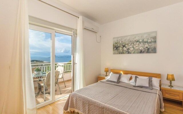 Beautiful Home in Makarska With Wifi and 1 Bedrooms