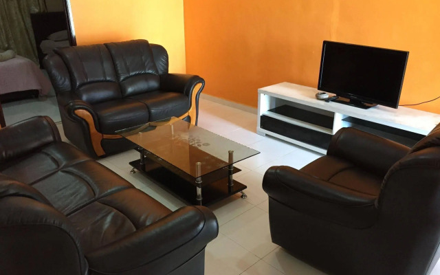 Zulina Homestay