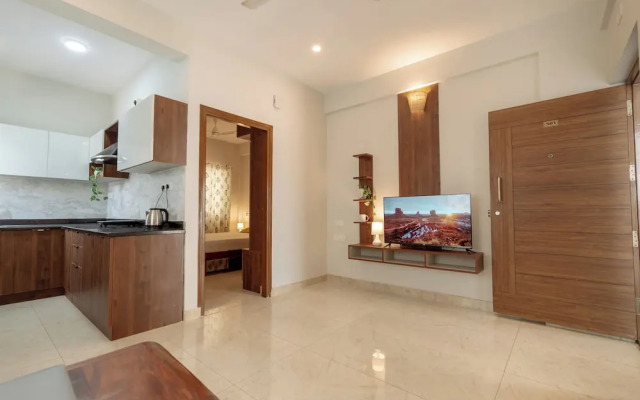 Ega Orchid Luxury by HomeSlice