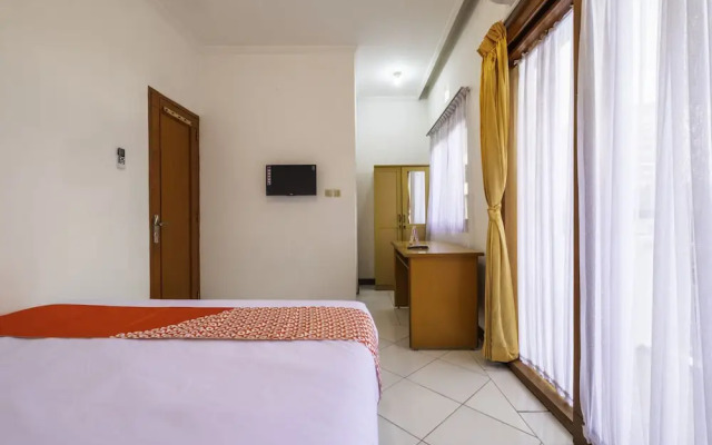 Sinulingga Residence by OYO Rooms