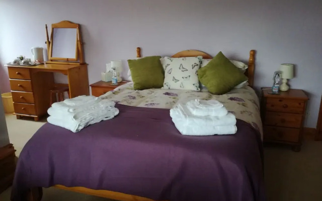 Black Mountain View Self Contained Guest Accommodation