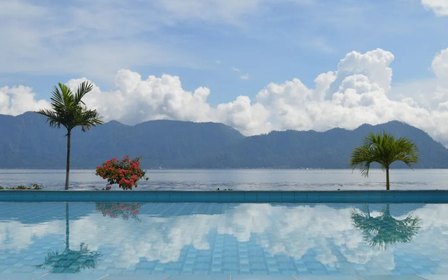 Hotel Maninjau Indah