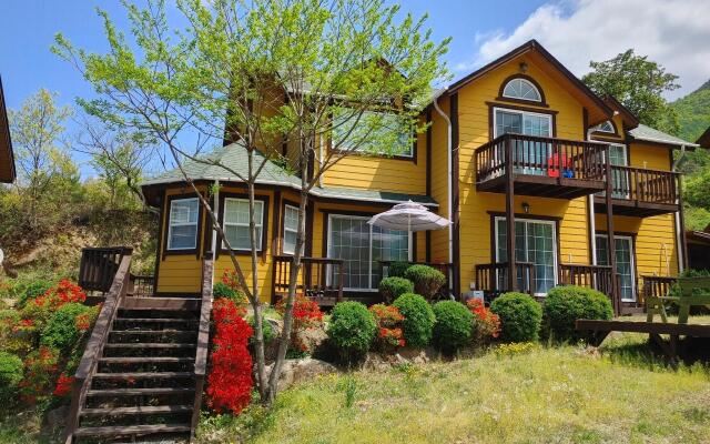 Danyang mulgoeul pension