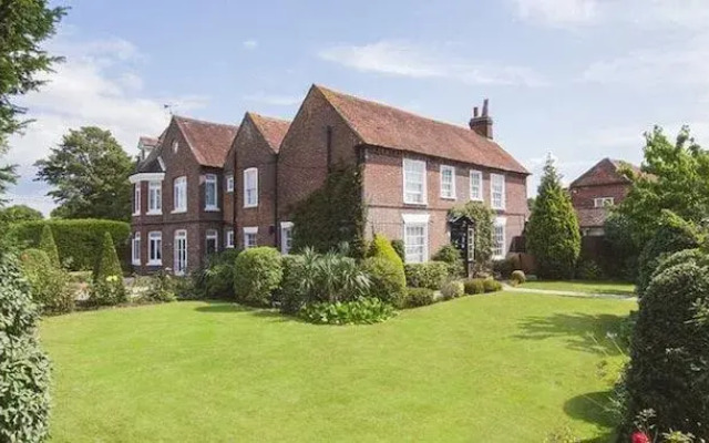 The Newtown House Hotel