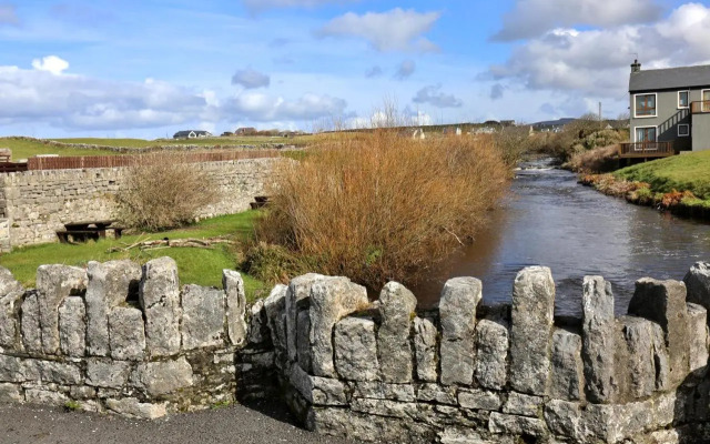 11 Doolin Court
