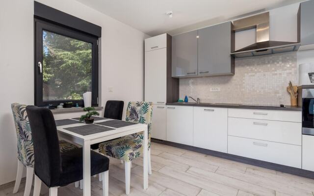 Stunning Home in Omisalj With Wifi and 2 Bedrooms