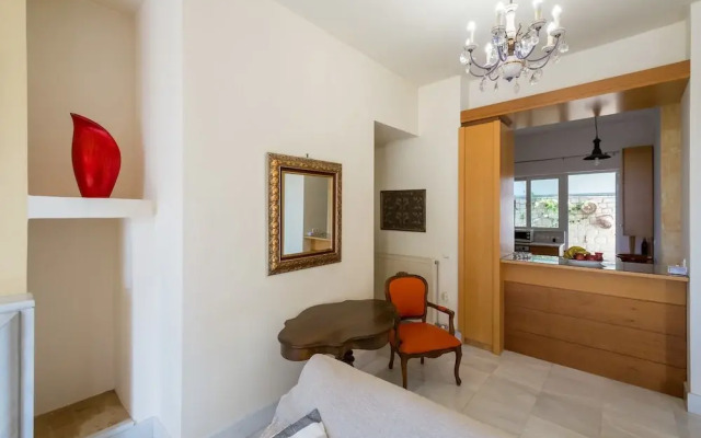 Steps to the beach family Home in Agioi Apostoloi