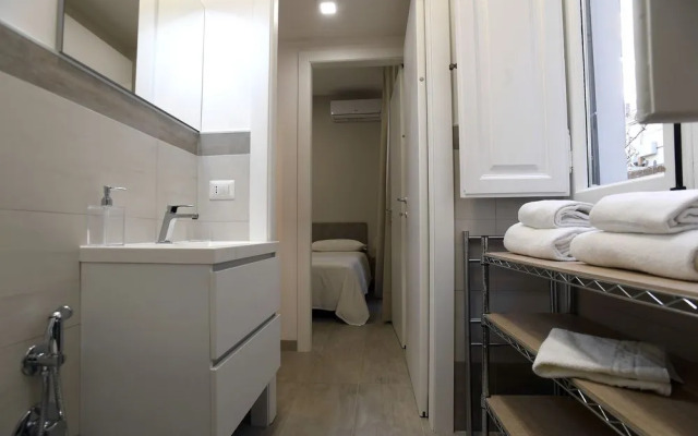 Santi Quattro Apartments 3 E 4 - Colosseo