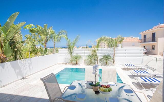 Kitsios Villas with Private Pool No2