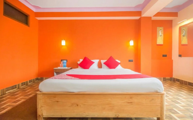 Hotel Red Cherry By OYO Rooms
