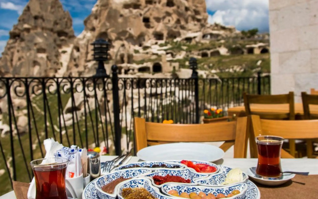 Caldera Hotel