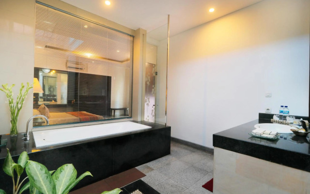 Heliconia Villa