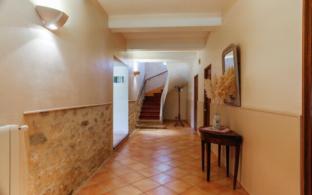 Villa With 4 Bedrooms in Caromb, With Wonderful Mountain View, Private