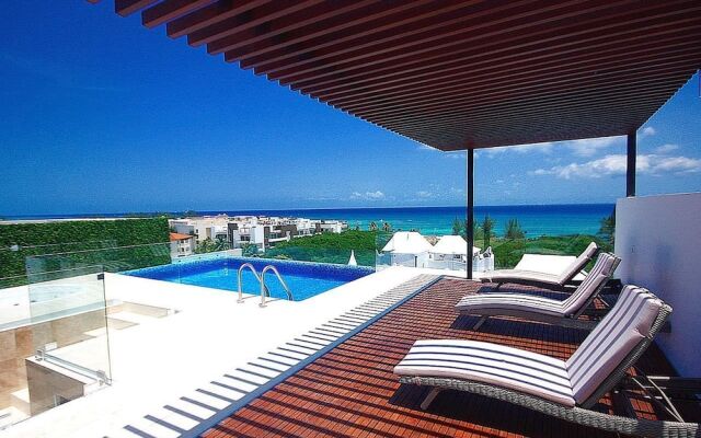 MENESSE Beach Apartments