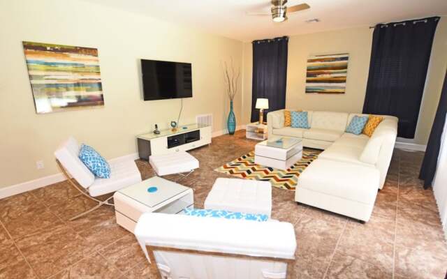 Watersong Resort Six-bedroom