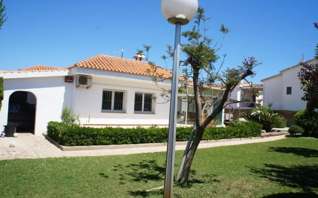 Villa for 8 People With Private Pool